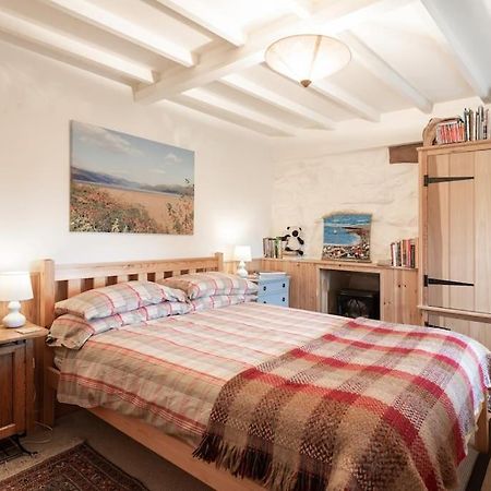 Traditional Stone Cottage With Sea Views In Snowdonia National Park Brynkir Εξωτερικό φωτογραφία
