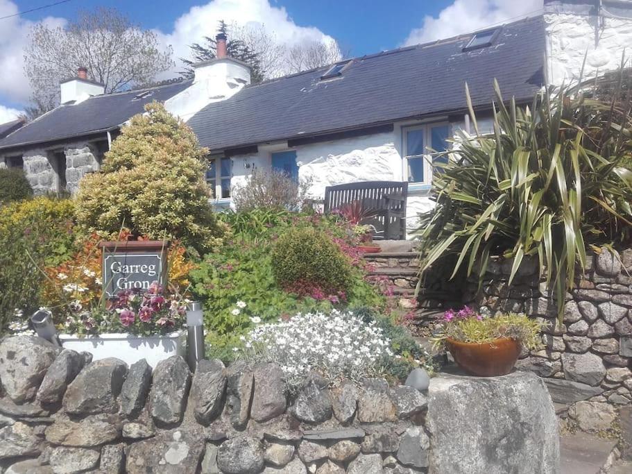 Traditional Stone Cottage With Sea Views In Snowdonia National Park Brynkir Εξωτερικό φωτογραφία